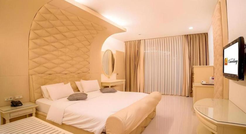 Hotel Cemerlang Bandung Exterior foto
